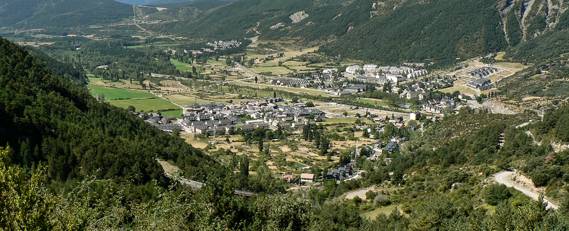 Vista de Villanúa